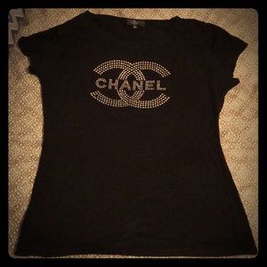 Chanel t shirt